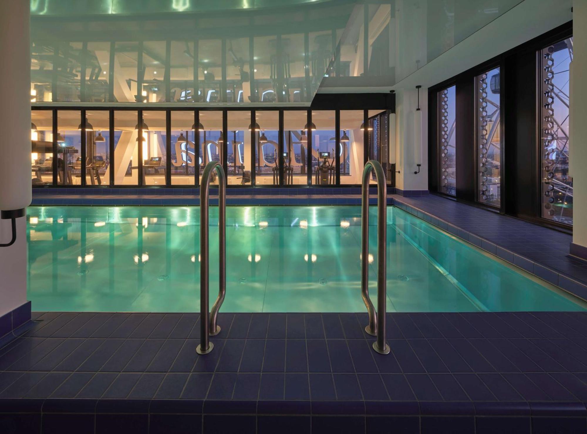 Adina Apartment Hotel Munich Exterior photo